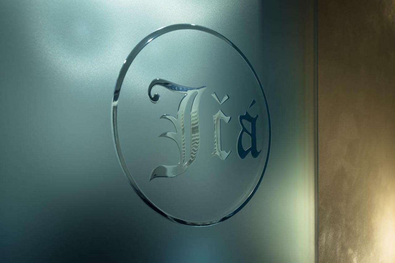 Hotel apartamentowy Jecna 4*