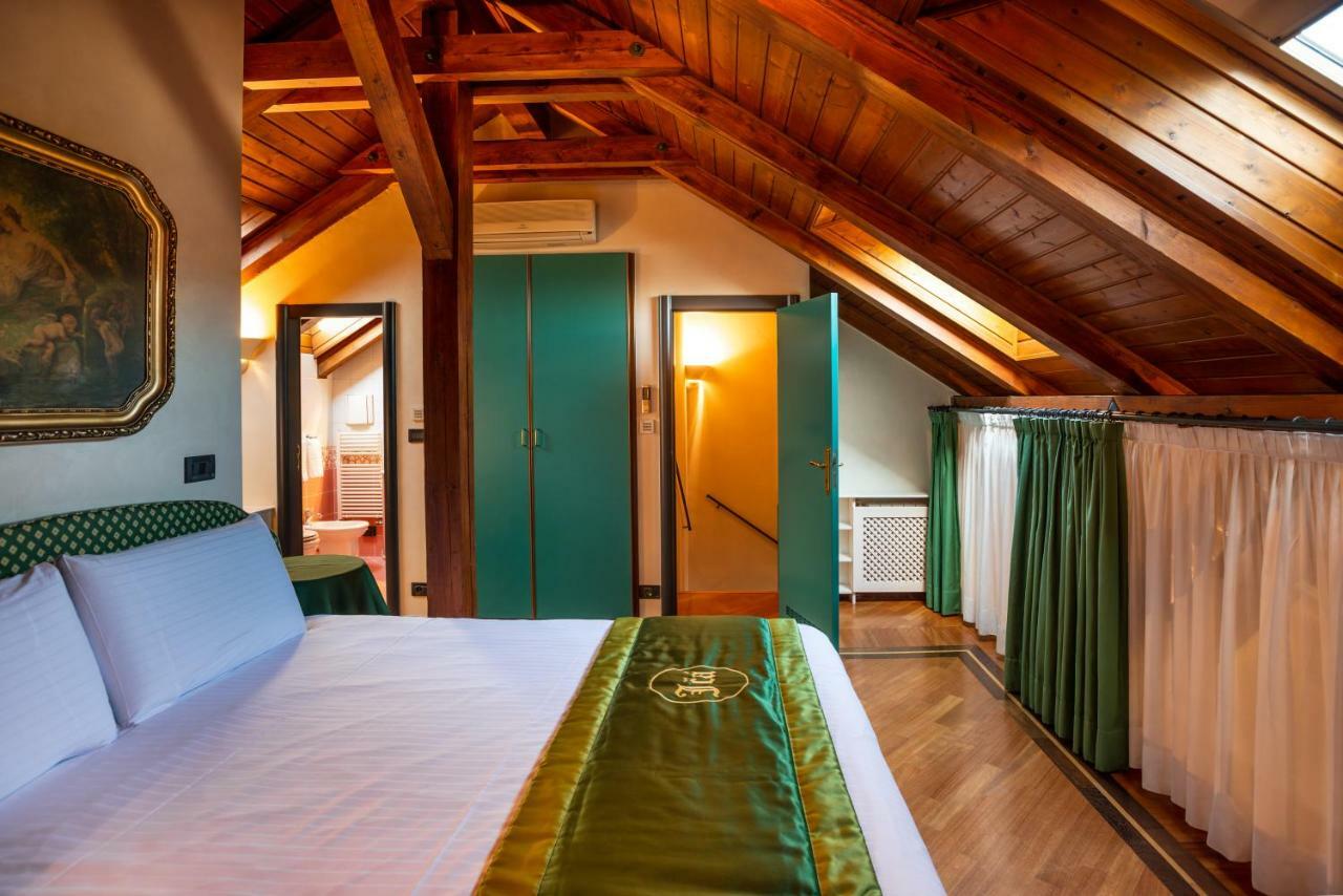 Hotel apartamentowy Jecna 4*